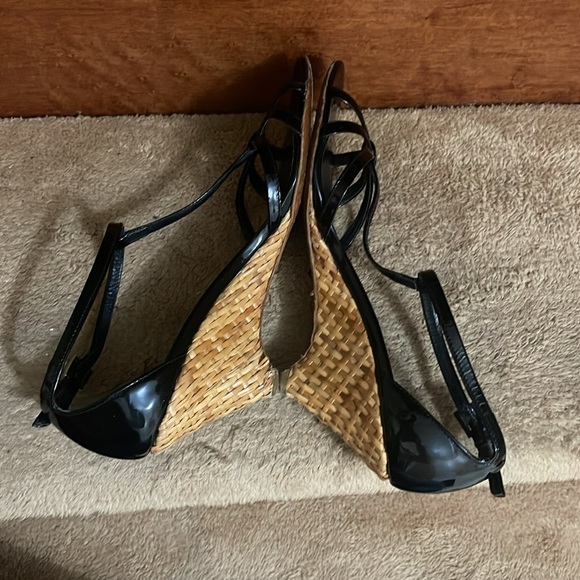 PRADA Women’s Sandals Prada Size 39 (U.S. Size 9) Good Condition (narrow width) - Picture 5 of 12